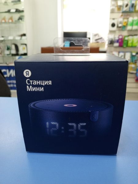 умная колонка Яндекс Станция Мини Плюс (YNDX-00020) с СЗУ в Усть-Илимск