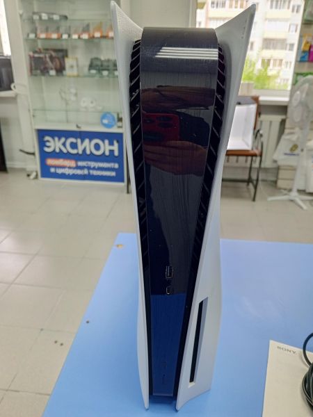 Купить Sony PlayStation 5 825GB (CFI-1200A) в Усть-Илимск за 36500 руб.