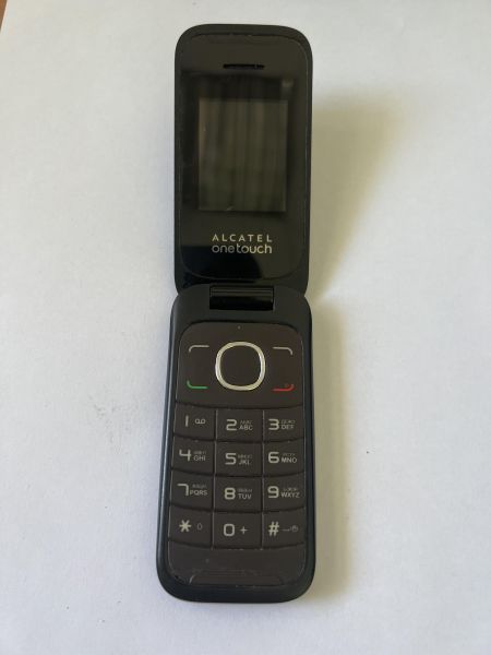 Купить Alcatel 1035D Duos в Иркутск за 199 руб.