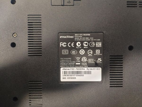 ноутбук eMachines E732Z-P622G25Mikk в Иркутск