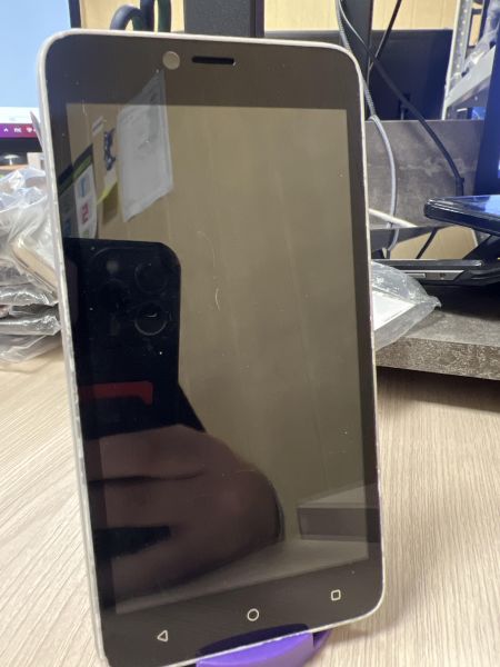 Купить BQ 5000G Velvet Easy Duos в Иркутск за 199 руб.