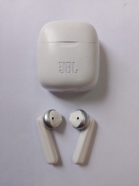 Купить JBL Tune 225TWS (T225TWS) в Усолье-Сибирское за 799 руб.