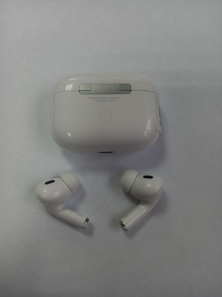 Купить Реплика Apple AirPods Pro 2 (A2931, A2698, A2699) в Усолье-Сибирское за 999 руб.