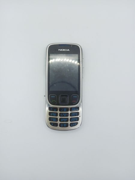 Купить Nokia 6303ci (RM-638) в Усолье-Сибирское за 400 руб.
