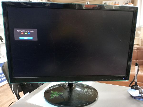Купить Samsung S22D390Q в Усолье-Сибирское за 3000 руб.