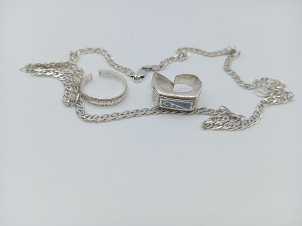 Купить Лом (Горсть) серебро 925 16,38g, вес изделия 16.48g в Усолье-Сибирское за 1300 руб.