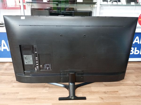Купить Samsung UE50AU7570U в Усолье-Сибирское за 24500 руб.