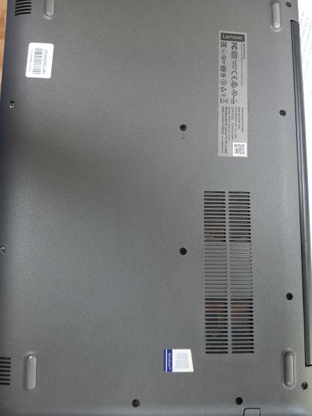 Купить Lenovo Ideapad 330-15IKB 81DC0106RU (SSD 256 GB) в Усолье-Сибирское за 19000 руб.