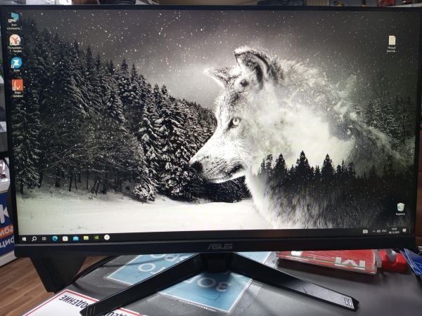 Купить ASUS VG247Q1A в Усолье-Сибирское за 7500 руб.