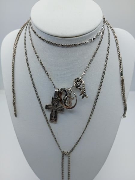 Купить Лом или горсть серебро 925 28,07g, вес изделия 29.03g в Усолье-Сибирское за 1950 руб.