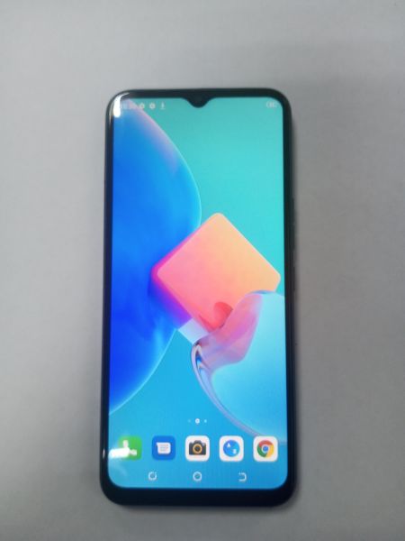 Купить TECNO Spark 8C (KG5n) Duos в Усолье-Сибирское за 4200 руб.