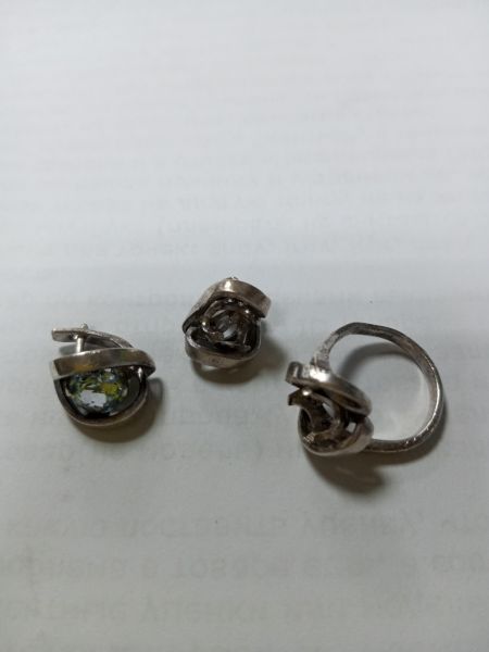 Купить Лом или горсть серебро 925 9,65g, вес изделия 10.33g в Усолье-Сибирское за 950 руб.