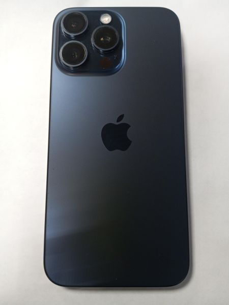 Купить Apple iPhone 15 Pro Max 256GB в Усолье-Сибирское за 59900 руб.