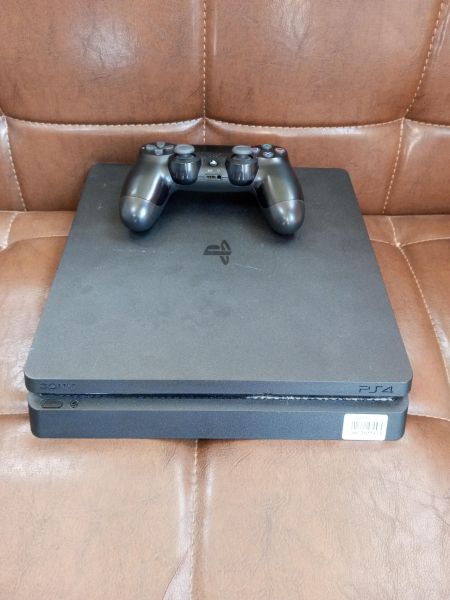 игровая приставка Sony PlayStation 4 Slim 1TB (CUH-2208B) в Усолье-Сибирское