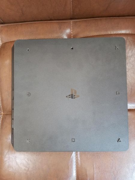 игровая приставка Sony PlayStation 4 Slim 1TB (CUH-2208B) в Усолье-Сибирское