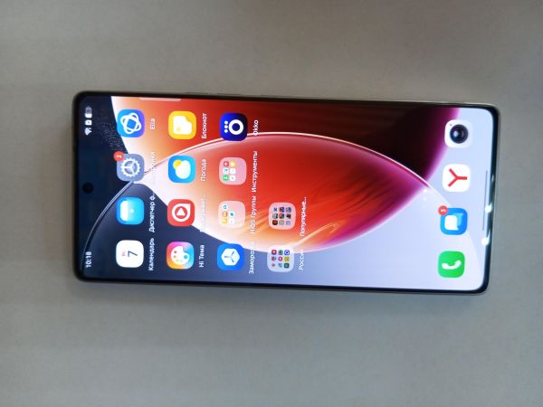 сотовый телефон TECNO Camon 30 Pro 5G 12/256GB (CL8) Duos в Усолье-Сибирское