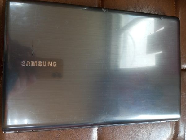 ноутбук Samsung NP350V5C (i7-3610QM/HD 7600M Series/8GB/120GB) в Усолье-Сибирское