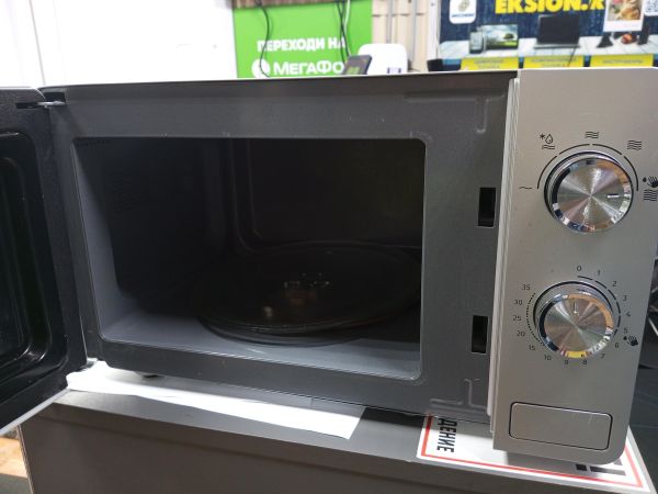 микроволновая печь (свч) Gorenje MO17E1S в Зима
