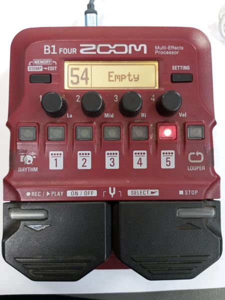 процессор эффектов Zoom B1 FOUR в Усолье-Сибирское