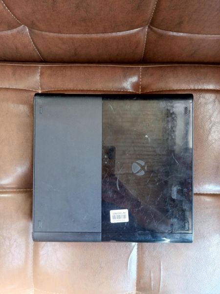 игровая приставка Microsoft Xbox 360 E 320GB (1538) в УсольеСибирское