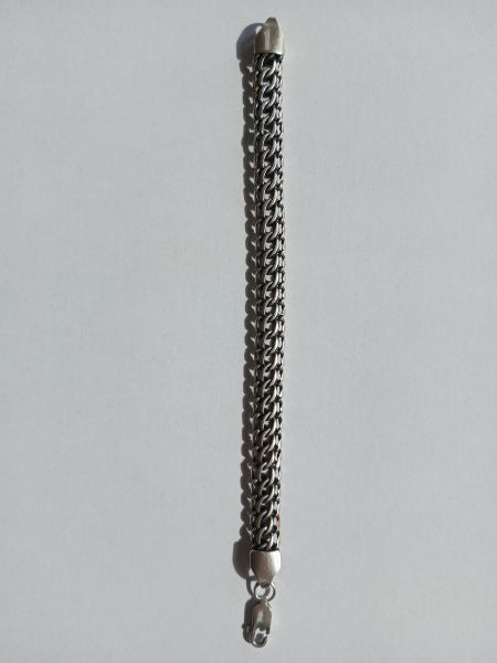 серебряный браслет Браслет серебро 925 27,46g, вес изделия 27.66g, длина 20 см, 00 нет камней в Усолье-Сибирское