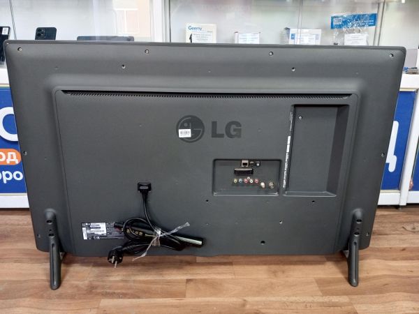 телевизор LG 42LB582V в Усолье-Сибирское