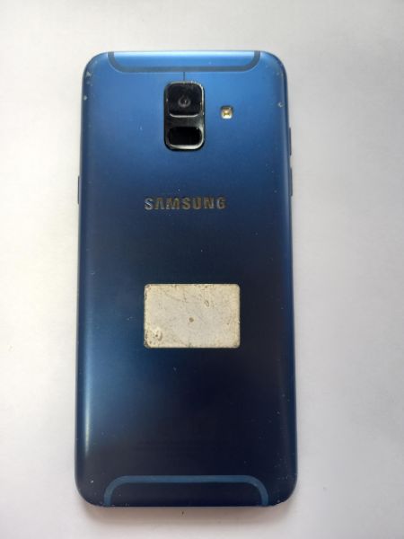 Купить Samsung Galaxy A6 2018 3/32GB (A600FN) Duos в Усолье-Сибирское за 1799 руб.