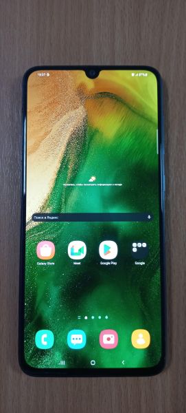 Купить Samsung Galaxy A70 2019 6/128GB (A705F/FN) Duos в Улан-Удэ за 6599 руб.