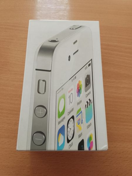 Купить Apple iPhone 4S 64GB в Улан-Удэ за 2699 руб.