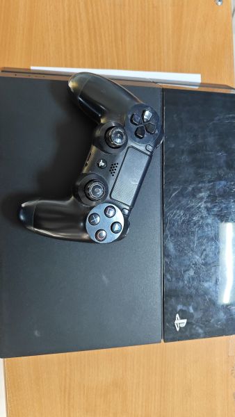Купить Sony PlayStation 4 500GB (CUH-1008A) в Улан-Удэ за 15200 руб.