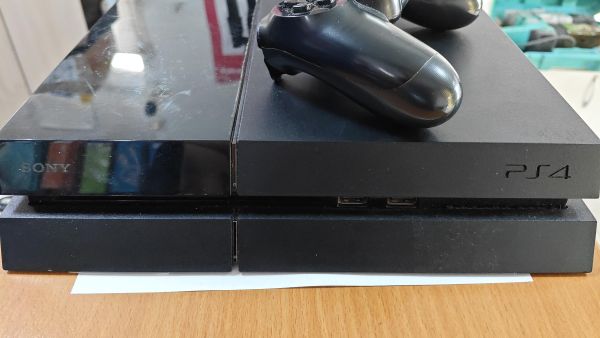 Купить Sony PlayStation 4 500GB (CUH-1008A) в Улан-Удэ за 15200 руб.