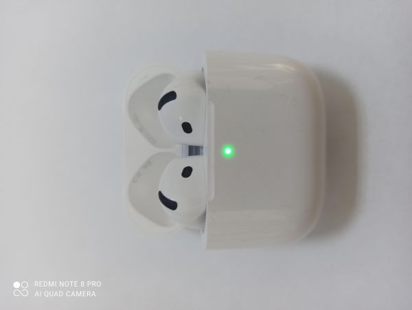 Купить Apple AirPods 4 (A3050, A3053, A3054) в Улан-Удэ за 5200 руб.