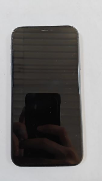 Купить Apple iPhone 11 128GB в Улан-Удэ за 16250 руб.