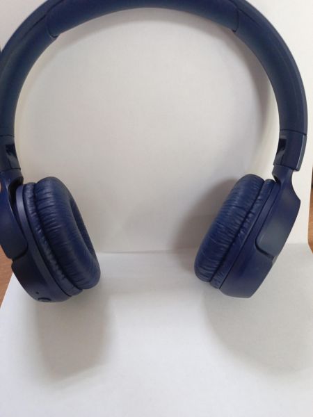 Купить JBL Tune 570BT (T570BT) в Улан-Удэ за 1100 руб.