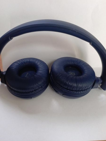 Купить JBL Tune 570BT (T570BT) в Улан-Удэ за 1100 руб.