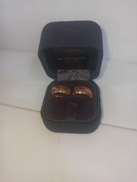 Купить Серьги золото 585 3,33g, вес изделия 3.33g в Улан-Удэ за 17800 руб.