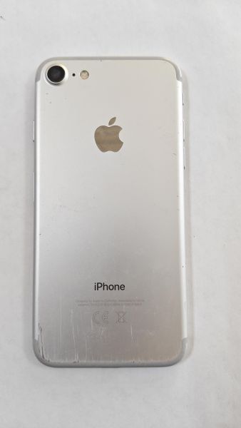 Купить Apple iPhone 7 128GB в Улан-Удэ за 3900 руб.