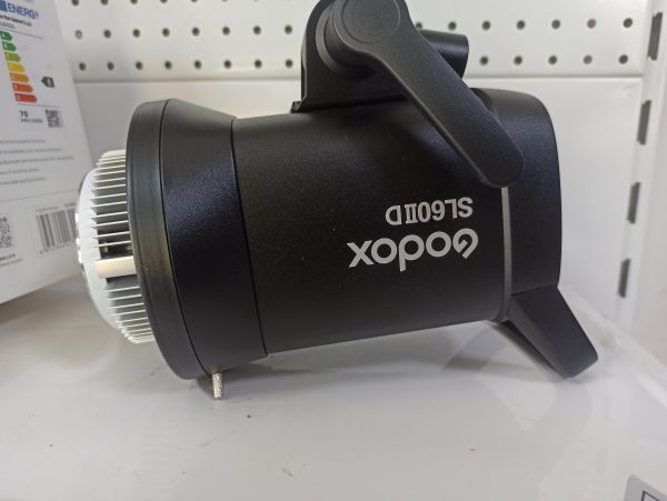Купить Godox SL60IID в Улан-Удэ за 5650 руб.