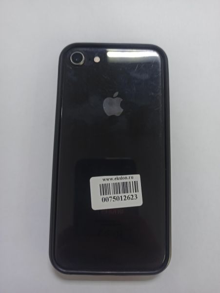 Купить Apple iPhone 8 64GB в Улан-Удэ за 3000 руб.