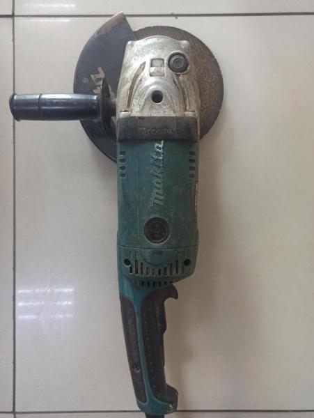 Купить Makita GA9020 в Улан-Удэ за 3500 руб.