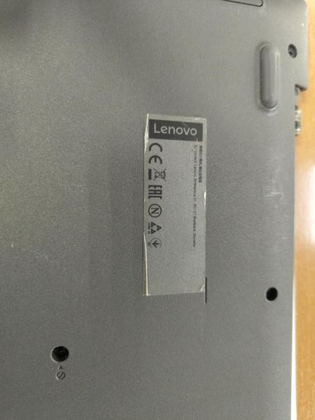 Купить Lenovo IdeaPad 330-15AST 81D6002GRU (SSD 480 GB) в Улан-Удэ за 8100 руб.