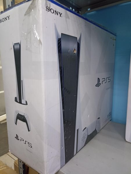 Купить Sony PlayStation 5 825GB (CFI-1218A) в Чита за 37200 руб.