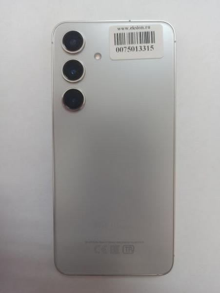 Купить Samsung Galaxy S24 8/128GB (S921B) Duos в Улан-Удэ за 33900 руб.