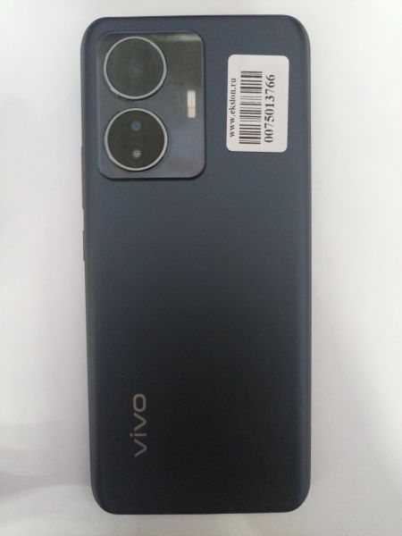 Купить Vivo T1 (V2153) 6/128GB Duos в Улан-Удэ за 5700 руб.