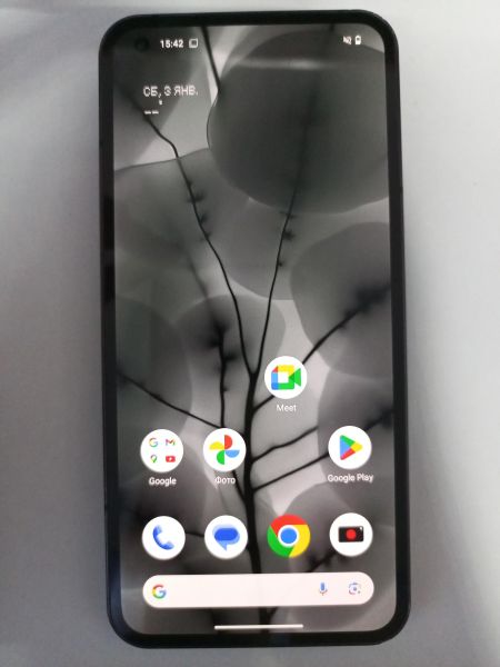 Купить Nothing Phone 1 8/128GB (A063) Duos в Улан-Удэ за 14900 руб.