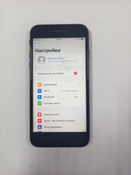 Купить Apple iPhone SE 2nd gen. 2020 64GB в Улан-Удэ за 4100 руб.