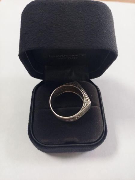 серебряное кольцо Кольцо серебро 925 4,70g, вес изделия 4.7g, размер 18.5 в Улан-Удэ
