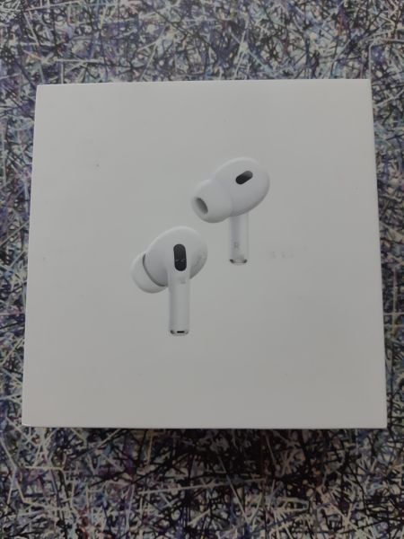 Купить Apple AirPods Pro 2 (A2931, A2698, A2699) в Улан-Удэ за 11999 руб.