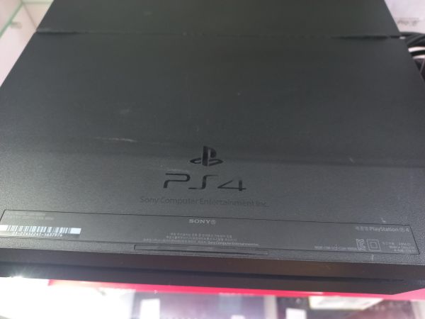 Купить Sony PlayStation 4 500GB (CUH-1005A) в Улан-Удэ за 15200 руб.