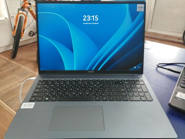 Купить Huawei MateBook D 16 8/512GB (MCLF-X 53013WXD) в Улан-Удэ за 22000 руб.